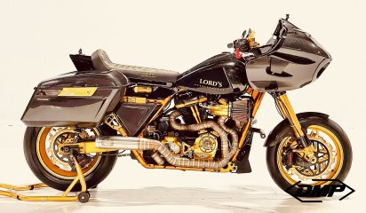 LORD's Performance Carbon Dele, distributet by DMP