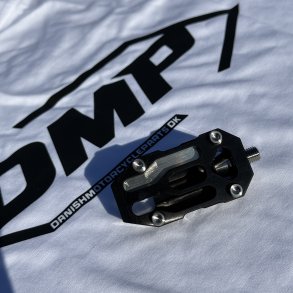 DMP Street Savage Bremse- og Gearpedaler rustfrit indl�g