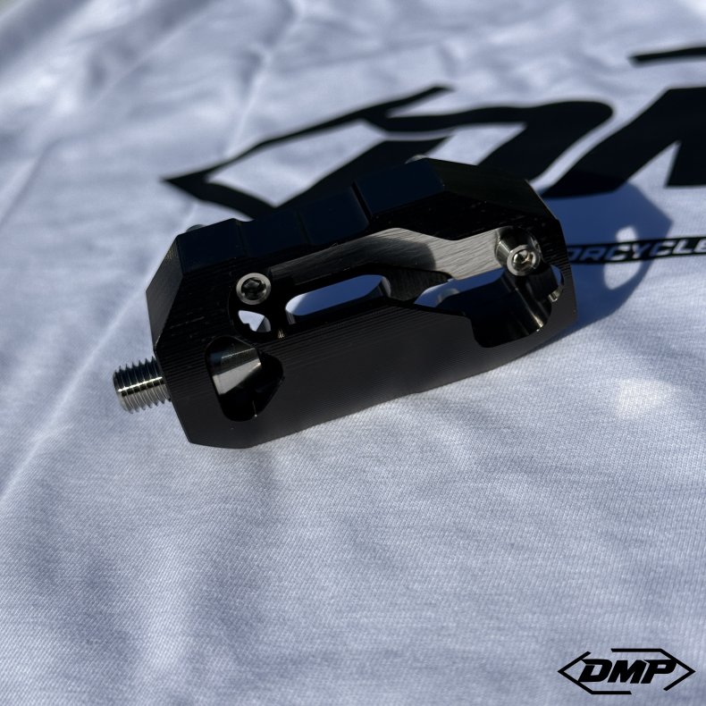 DMP Street Savage Bremse- og Gearpedaler rustfrit indl�g