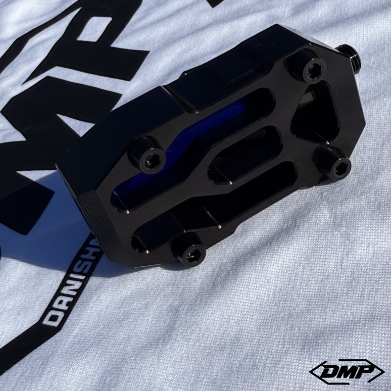 DMP Street Savage Bremse- og Gearpedaler candy bl� indl�g