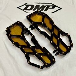 DMP "Street Savage" floorboard s�t, Race black med candy guld plade, Touring