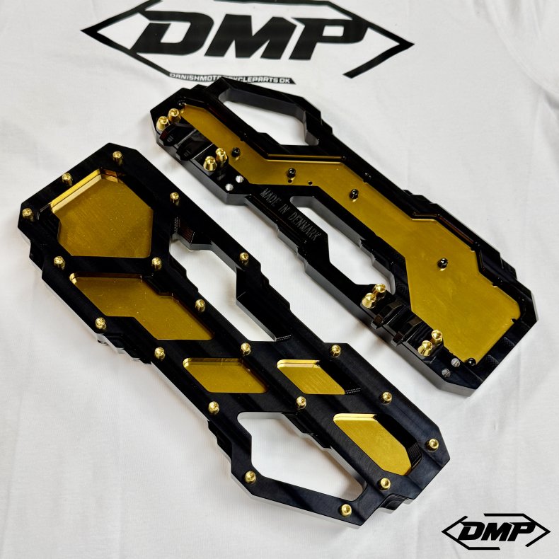 DMP "Street Savage" floorboard s�t, Race black med candy guld plade, Touring