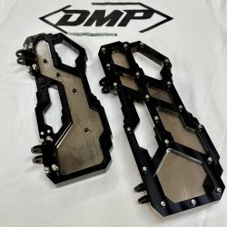 DMP "Street Savage" floorboard s�t, Race black med rustfri plade, Touring