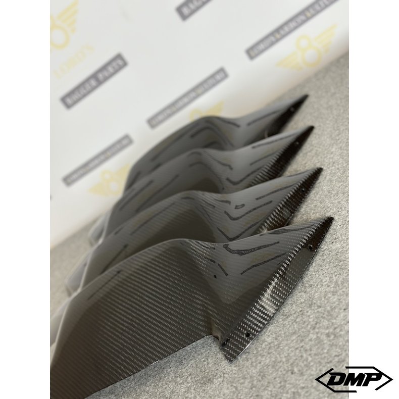 LORD's Performance Carbon upper fairing cover, Road Glide