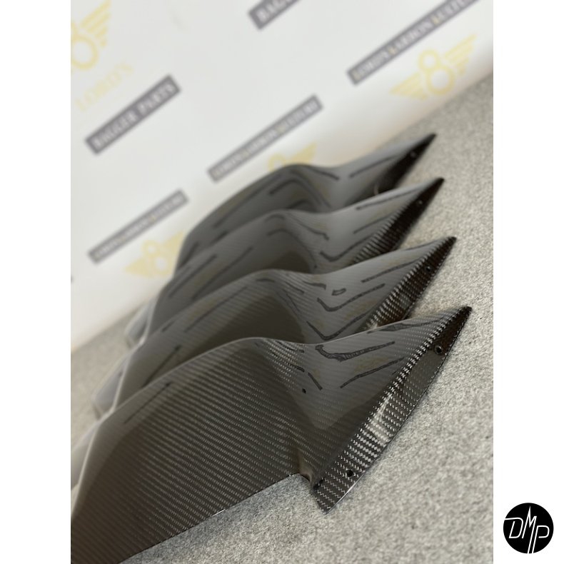 LORD's Performance Carbon upper fairing cover, Road Glide