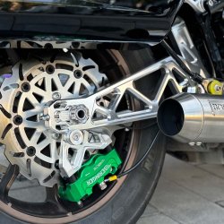 Black3 Swingarm Softail 2018+