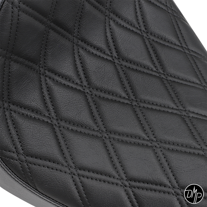 DRAG SPECIALTIES Solo sde CAFE Diamant syninger, sort, XL 10-22