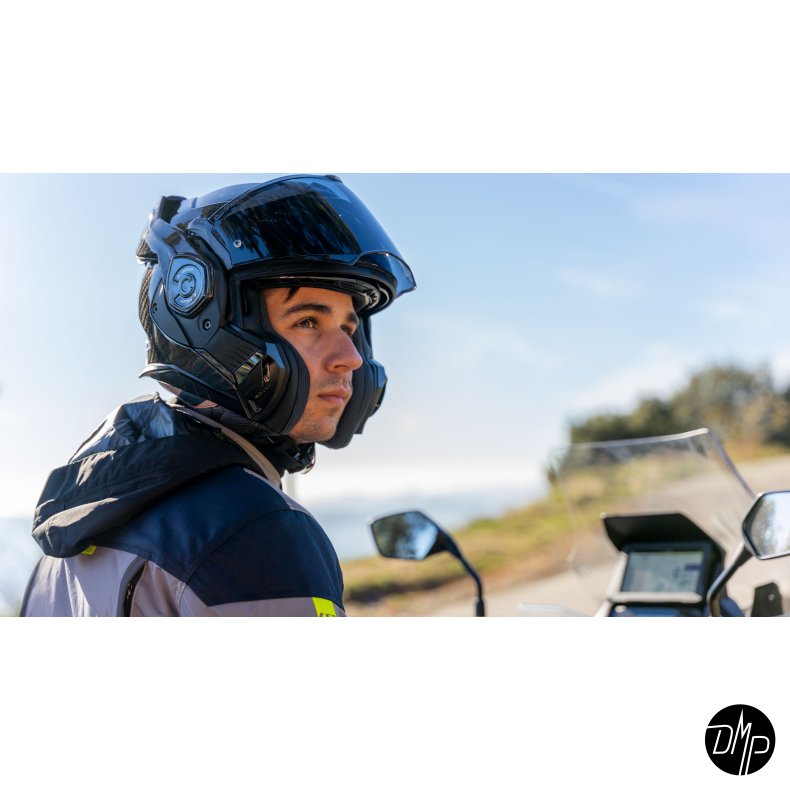 LS2 Advant X Carbon (Clear coated)