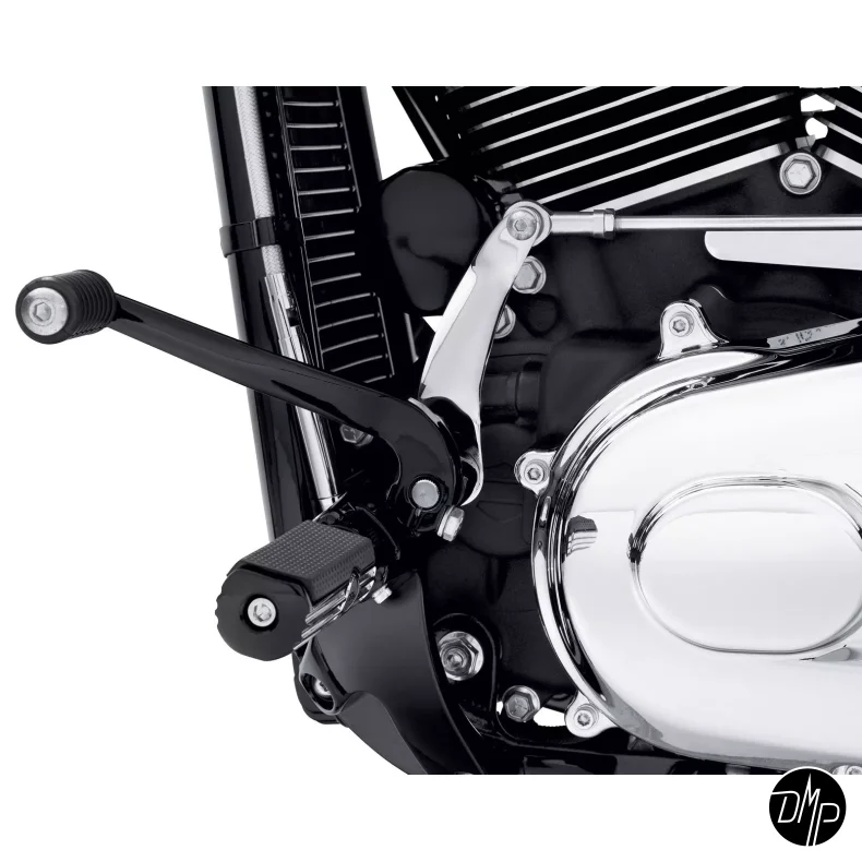 Standard Forward Control Kit, M8 Softail modeller, Sort