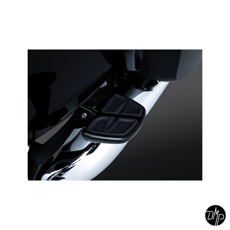 Kuryakyn, Kinetic mini floorboard set. Gloss black