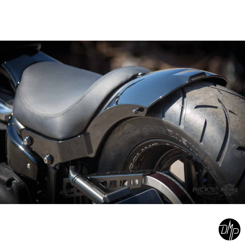 RICK'S Bagskrm med indbygget baglygte til M8 modeller