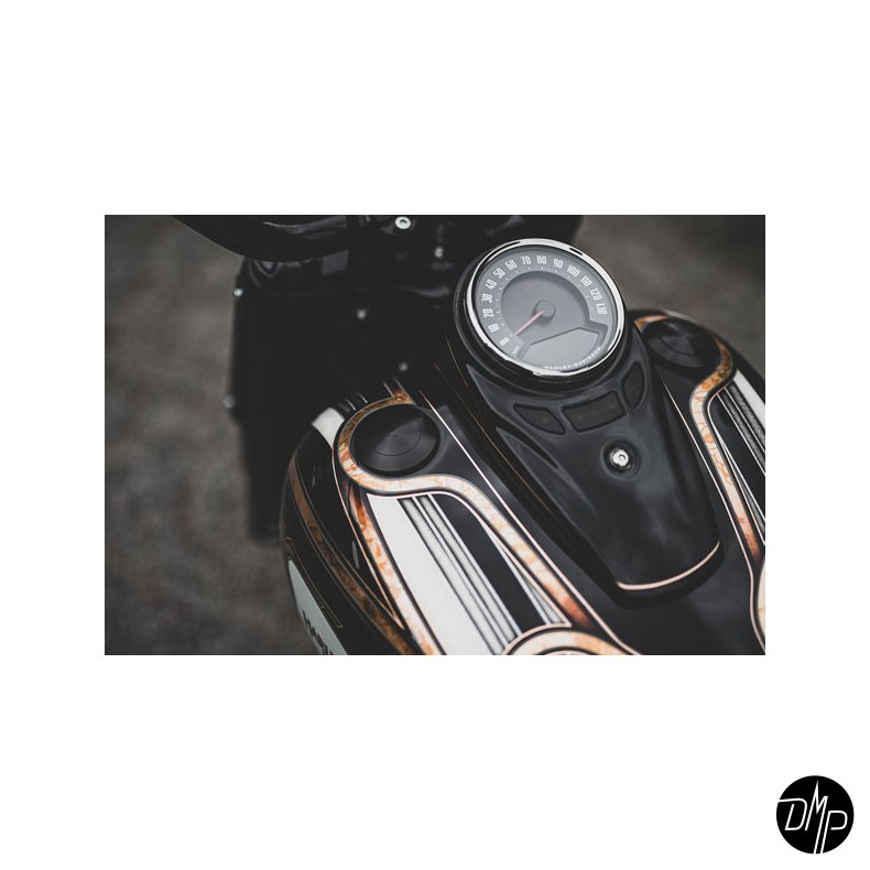 Killer Custom, flush-mount fuel cap kit. Black