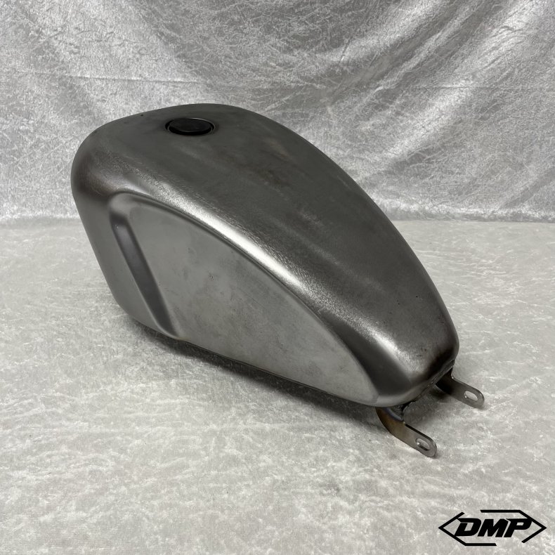 DMP Legacy peanut Gas tank for M8 Softail models