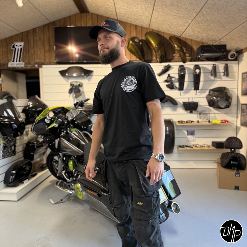 DMP T-shirt "Money well wasted"