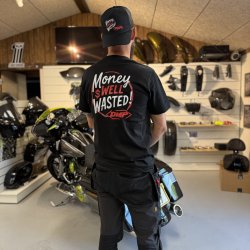 DMP T-shirt "Money well wasted"