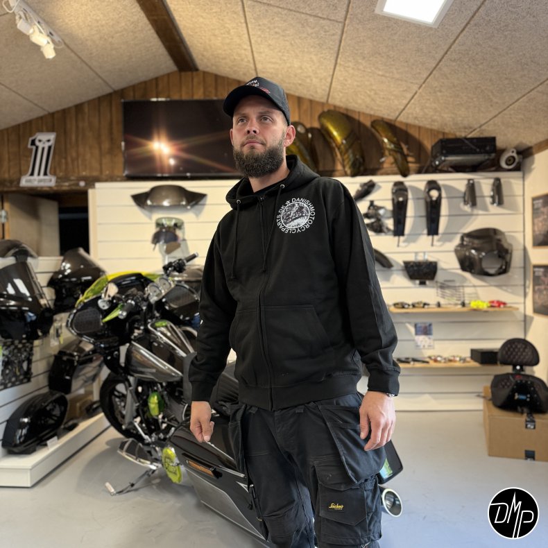 DMP Hoodie "Money well wasted"