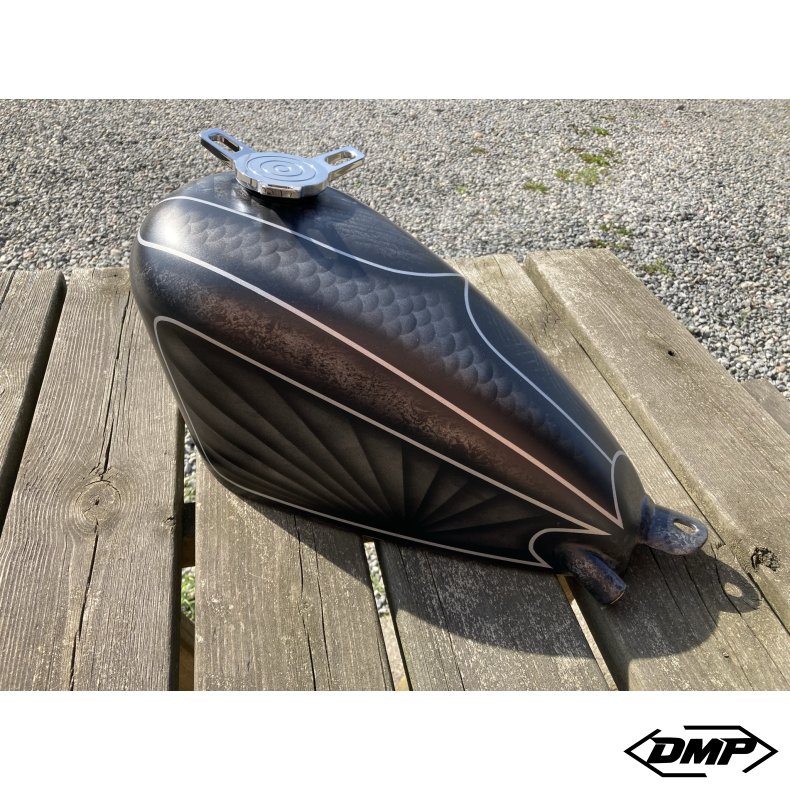 Custom Sportster "DMP EDITION" Motorcykel tank, universal 1.6 Gallon
