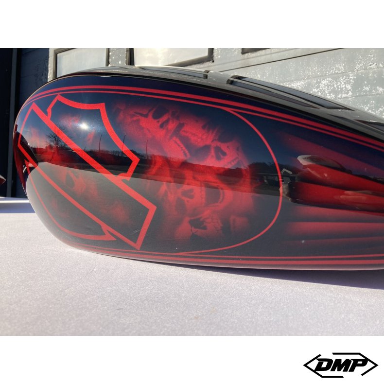Softail tank og sk�rme "DMP EDITION" Black &amp; Red Airbrush