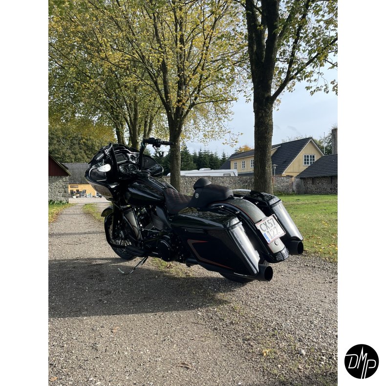 Road Glide 2018 complete bodykit OEM Harley Davidson