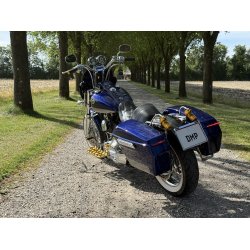 Harley-Davidson FLHRC Road King PERFORMANCE