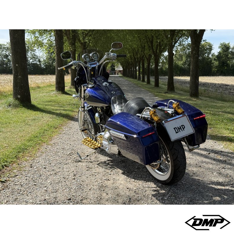 Harley-Davidson FLHRC Road King PERFORMANCE