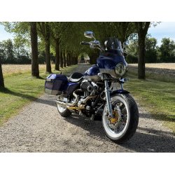 Harley-Davidson FLHRC Road King PERFORMANCE