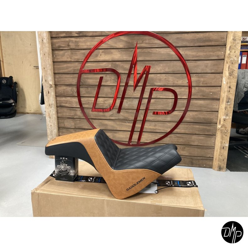 Saddlemen Step-Up sde i custom design og med GelCore!