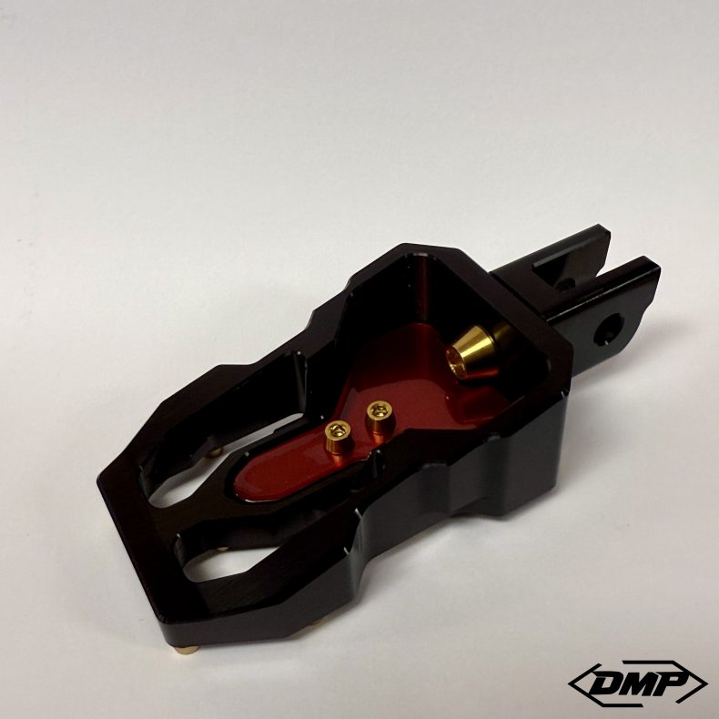 DMP "Street Savage" footpeg set, Race black With candy red plate