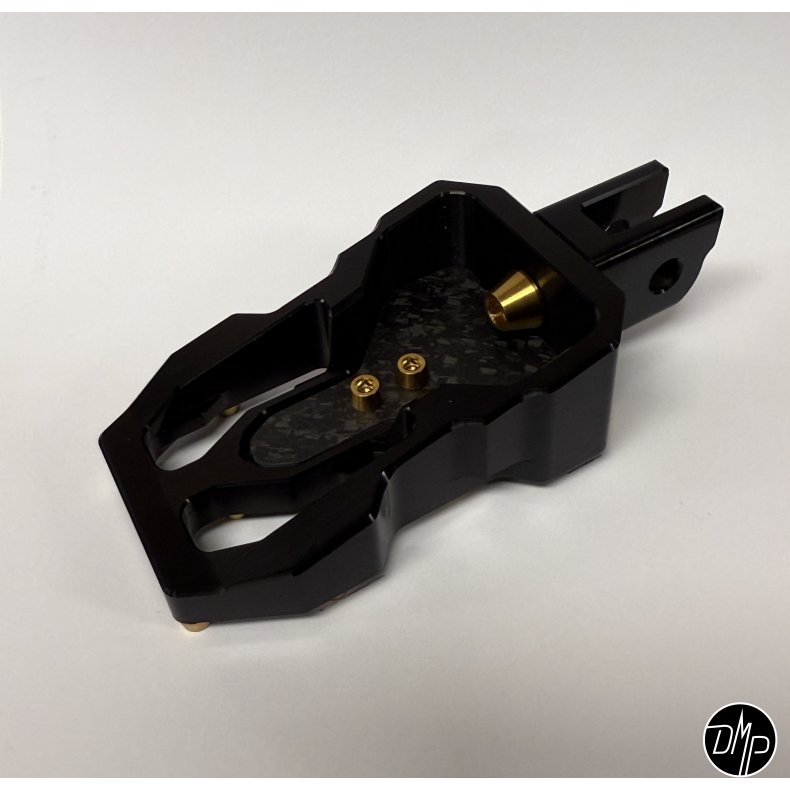 DMP "Street Savage" fodhviler, Race black med Mat Forged Carbon plade