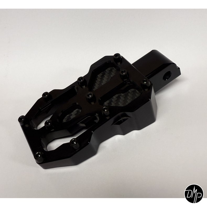 DMP "Street Savage" fodhviler, Race black med Mat 3K Carbon plade