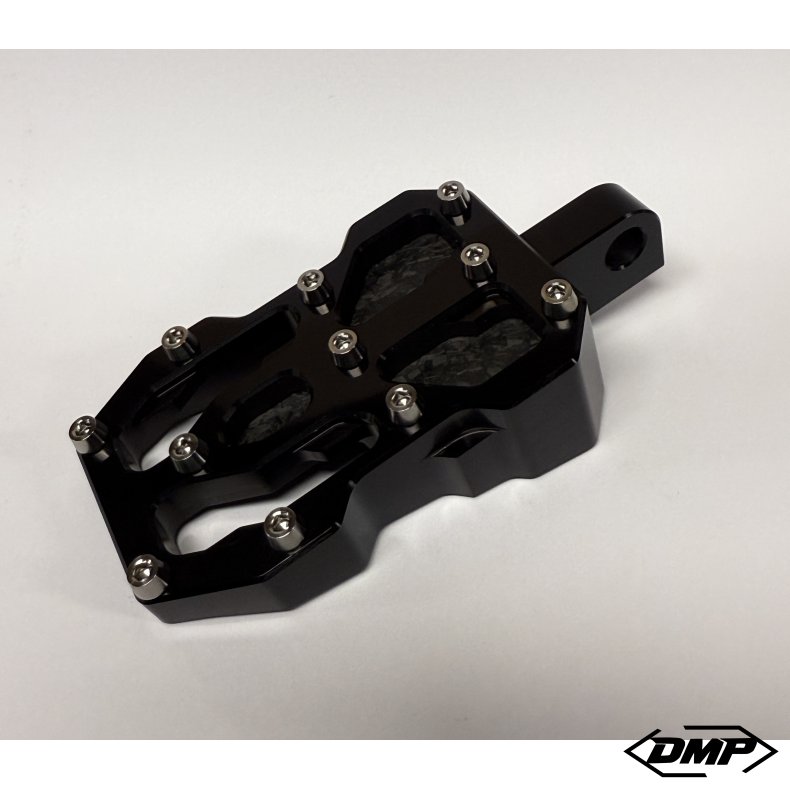 DMP "Street Savage" footpeg set, Race black With Matt Forged Carbon plate