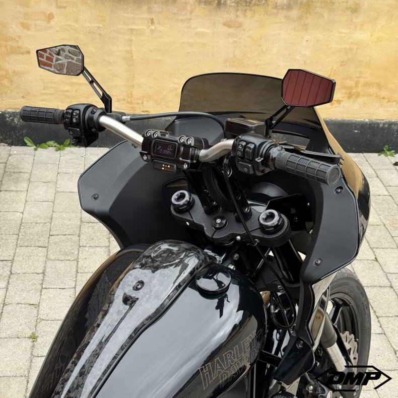 Harley-Davidson FXLRST Low Rider ST 