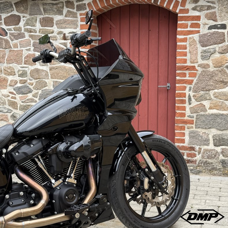 Harley-Davidson FXLRST Low Rider ST 