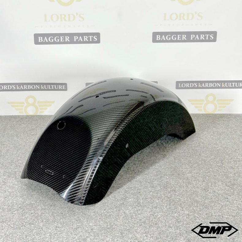 Lord�s Performance Lowrider S/ST Carbon Rear Fender No Hole