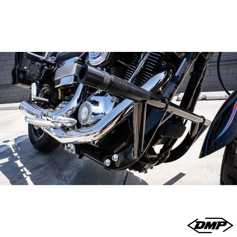 BURLY BRAND CRASH BAR DYNA 06-17