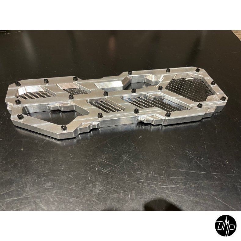 DMP "Street Savage" floorboard s�t, Race black med Carbon plade, Touring