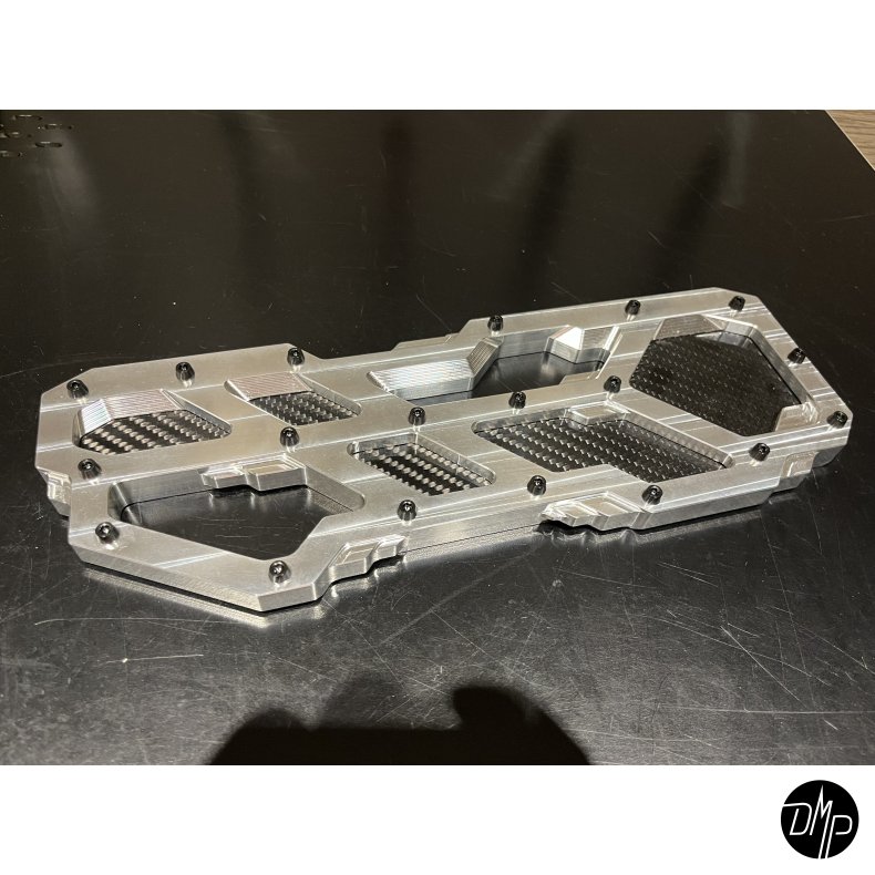 DMP "Street Savage" floorboard s�t, Race black med Carbon plade, Touring