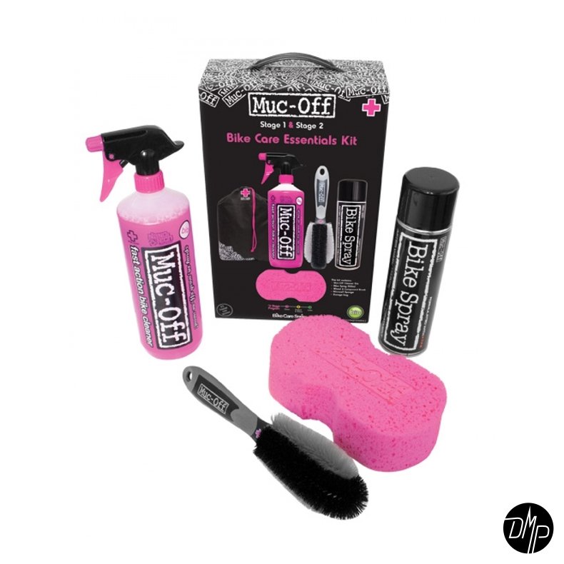 MUC-OFF MOTORCYCLE ESSENTIALS KIT