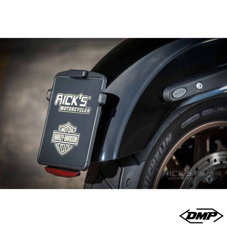 Rick�s Fenderstrut Light Cover Black