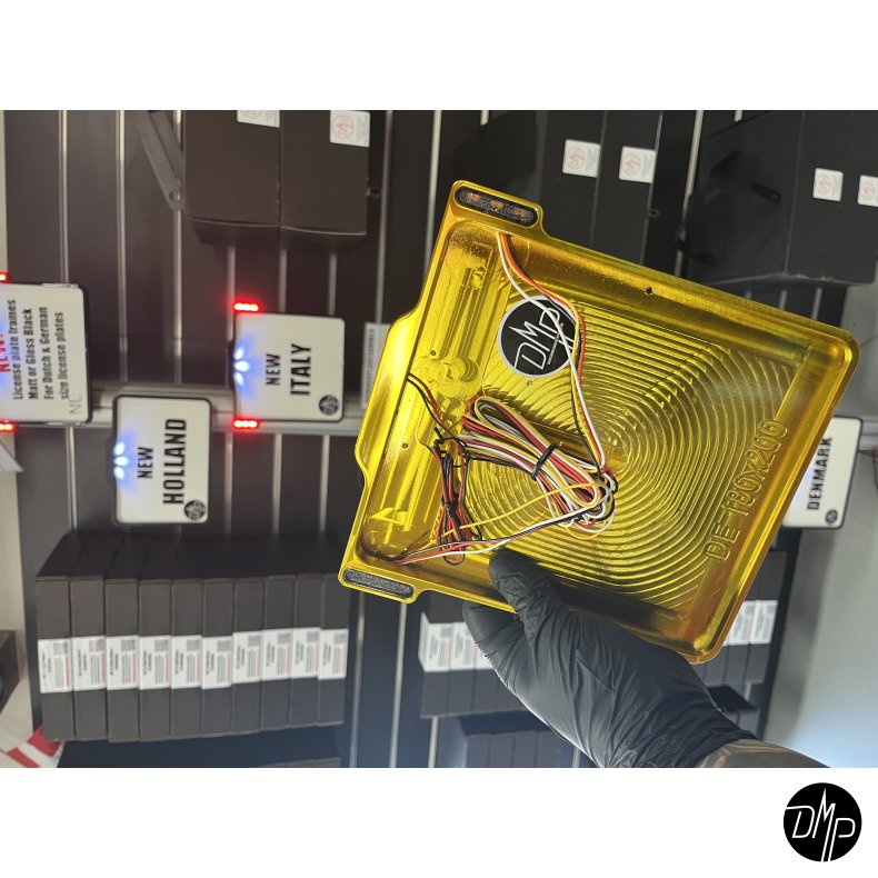 DMP Motorcykel Nummerpladeramme 3.0 DENMARK CNC GOLD