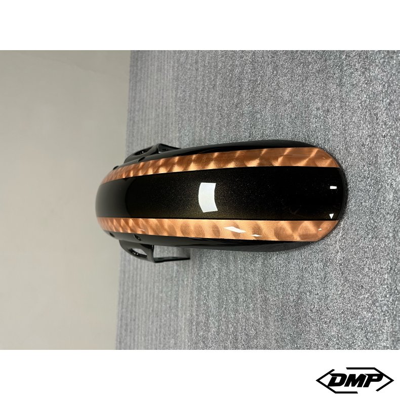 Softail M8 tank/sk�rm s�t custom lakeret.