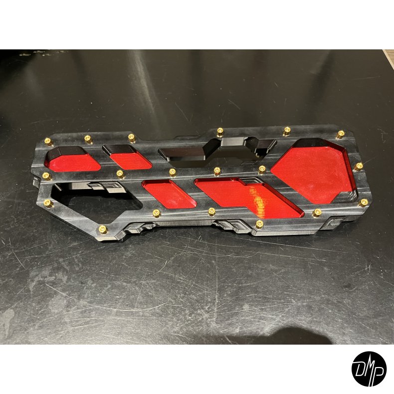 DMP "Street Savage" floorboard s�t, Race black med rustfri plade plade, Touring